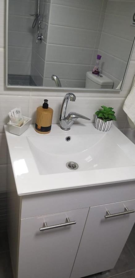 Apartmán Attic Ben Gurion 42 Haifa Exteriér fotografie